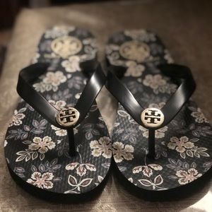 Tory Burch Rubber Flip Flops